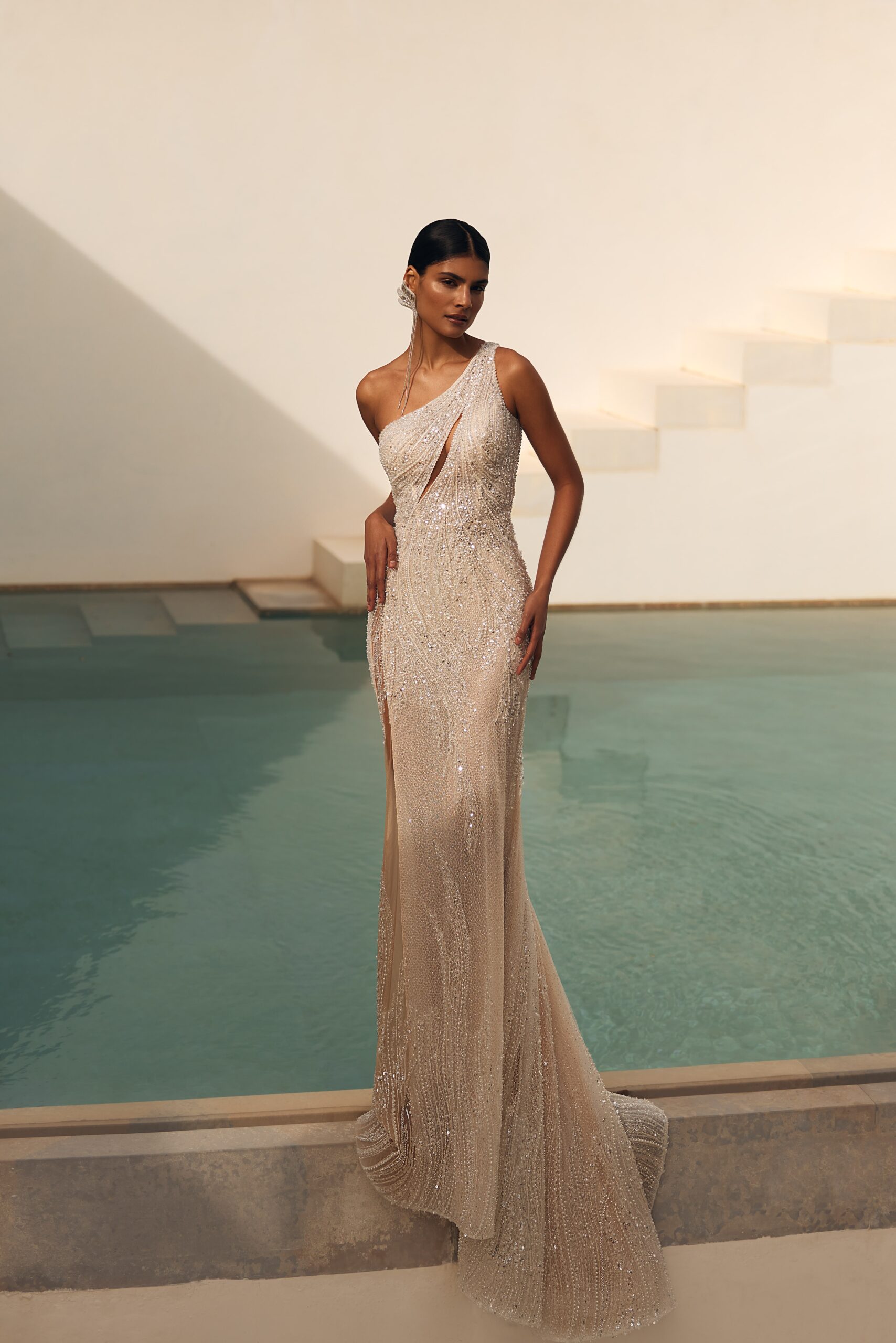 01378-Amour Attire (1)